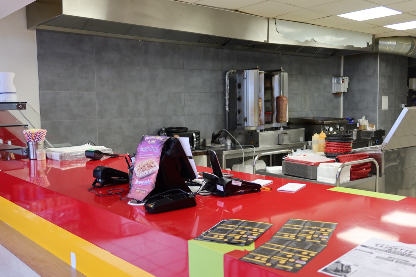 Intérieur — comptoir Grill 19